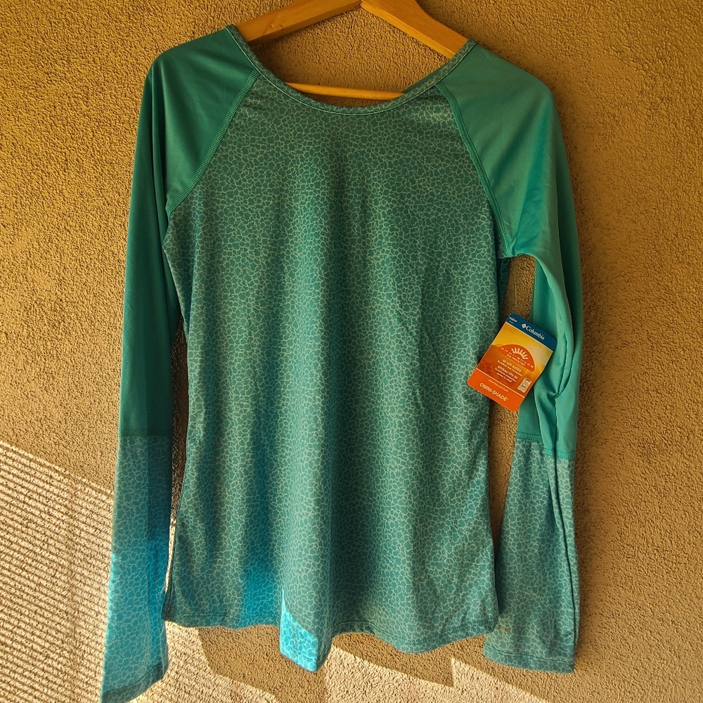 NWT columbia sun protection workout long sleeve